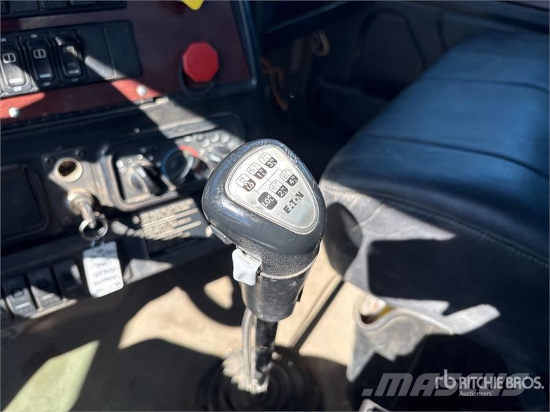 Western Star 4900SB 6x4 T/A Dump Truck Damperli kamyonlar