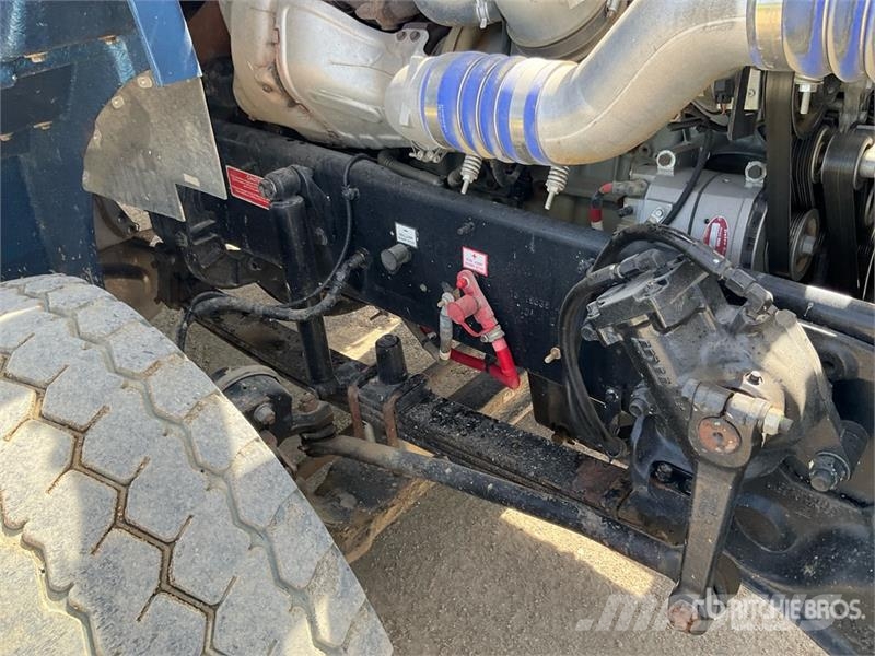 Western Star 4900SB 8x6 Sleeper Winch Truck Hinausautot