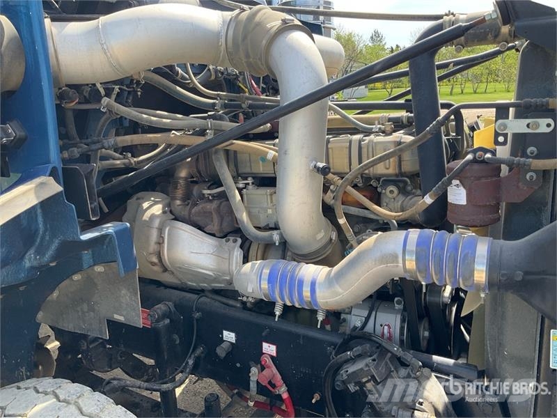 Western Star 4900SB 8x6 Sleeper Winch Truck Hinausautot