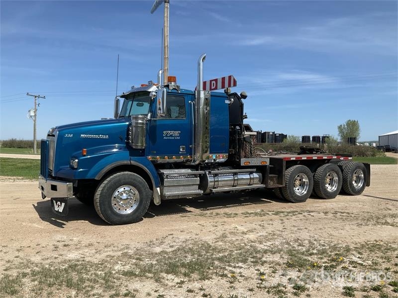 Western Star 4900SB 8x6 Sleeper Winch Truck Hinausautot
