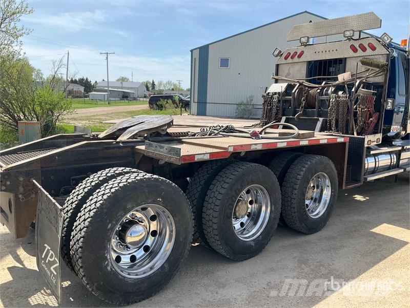 Western Star 4900SB 8x6 Sleeper Winch Truck Hinausautot