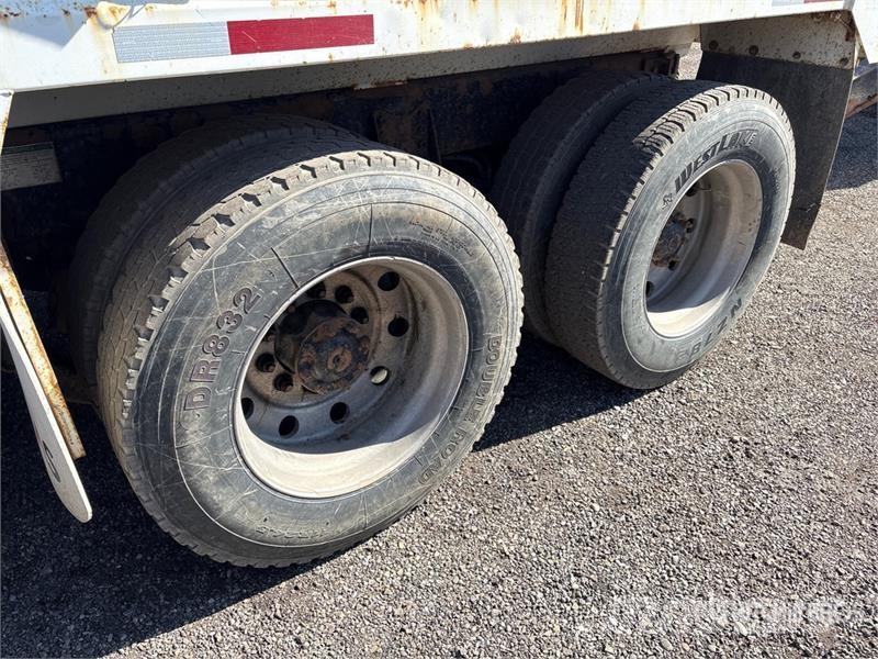 Western Star 4900SB T/A Dump Truck Camion benne