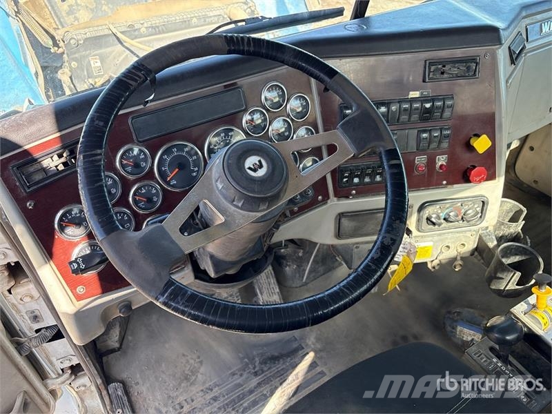 Western Star 4900SB T/A Dump Truck Camion benne