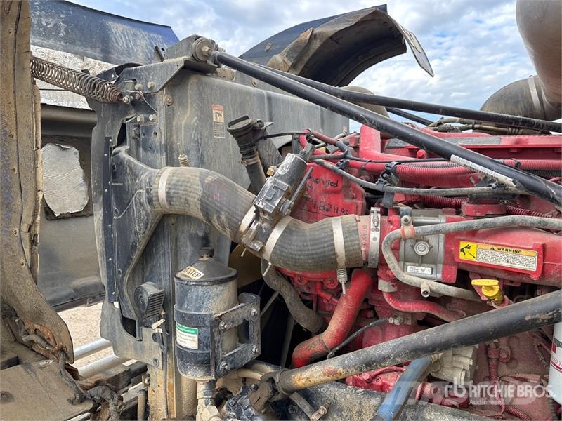 Western Star 4900SF 9000 L 6x4 Flush-By Tanker Truck Motrici cisterna