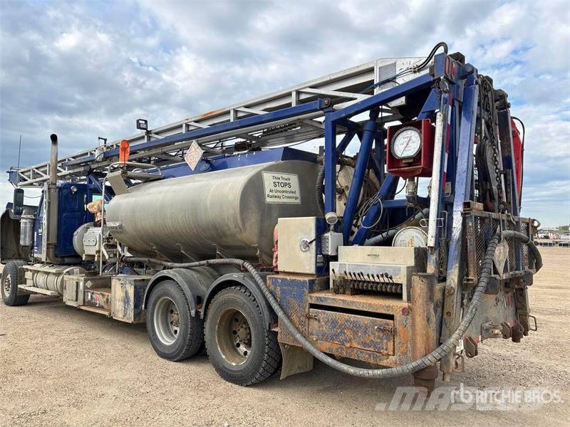 Western Star 4900SF 9000 L 6x4 Flush-By Tanker Truck Motrici cisterna