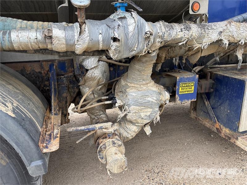 Western Star 4900SF 9000 L 6x4 Flush-By Tanker Truck Motrici cisterna