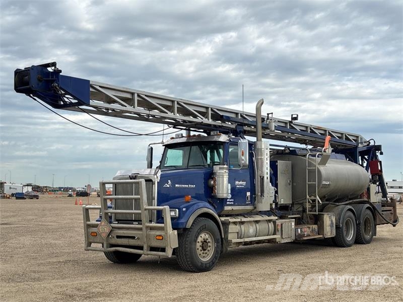 Western Star 4900SF 9000 L 6x4 Flush-By Tanker Truck Motrici cisterna