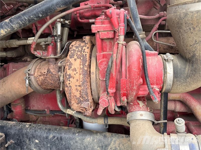 Western Star 4900SF 9000 L 6x4 Flush-By Tanker Truck Motrici cisterna