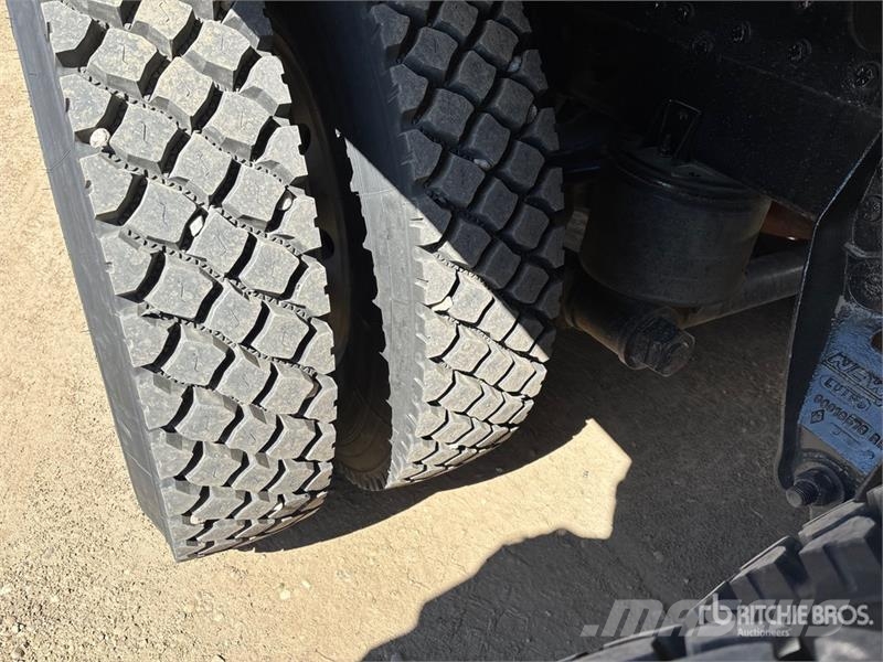 Western Star 4900XD 6x4 Sleeper Winch Truck Hinausautot