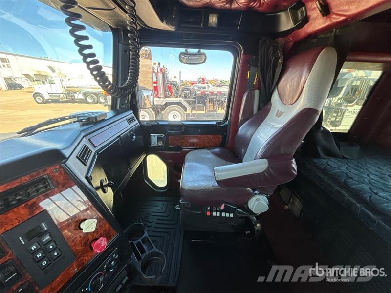 Western Star 4900XD 6x4 Sleeper Winch Truck Hinausautot