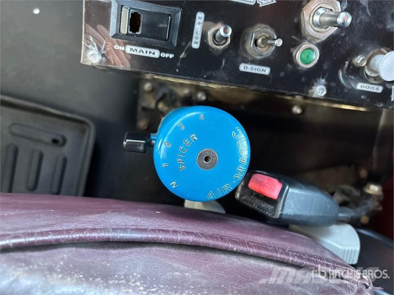 Western Star 4900XD 6x4 Sleeper Winch Truck Hinausautot