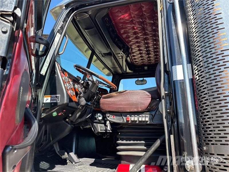 Western Star 4900XD 6x4 Sleeper Winch Truck Hinausautot