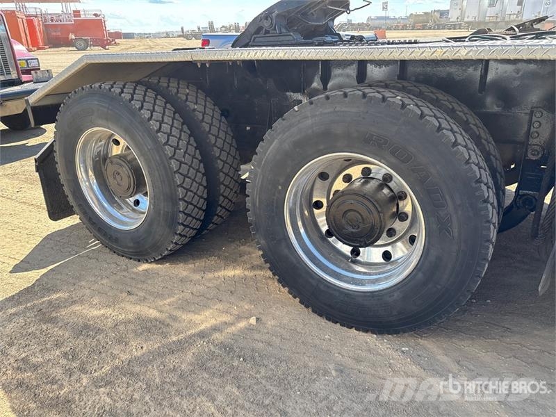 Western Star 4900XD 6x4 Sleeper Winch Truck Hinausautot