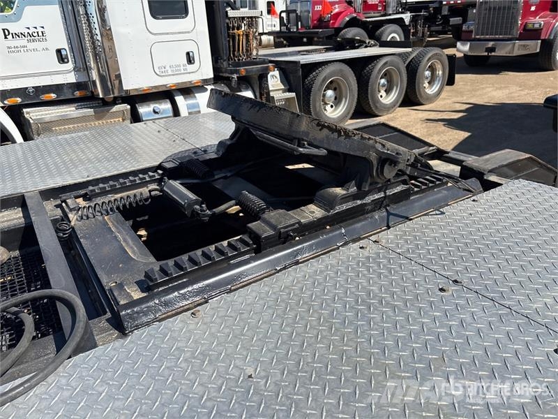 Western Star 4900XD 6x4 Sleeper Winch Truck Hinausautot