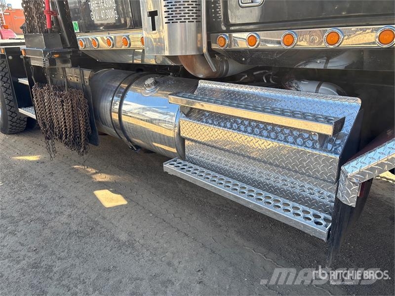 Western Star 4900XD 6x4 Sleeper Winch Truck Hinausautot