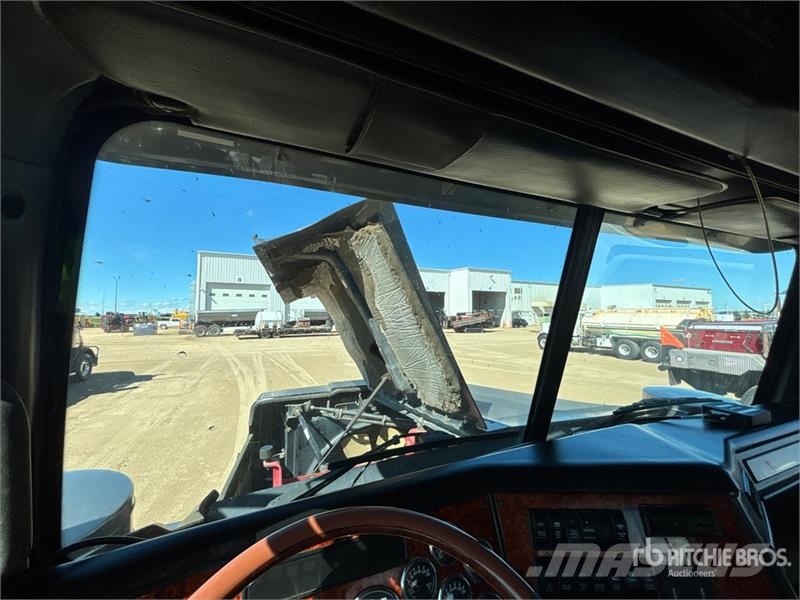 Western Star 4900XD 6x4 Sleeper Winch Truck Hinausautot