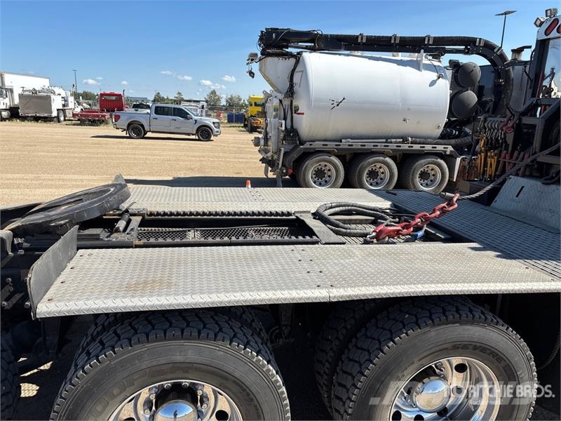 Western Star 4900XD 8x6 Sleeper Winch Truck Hinausautot