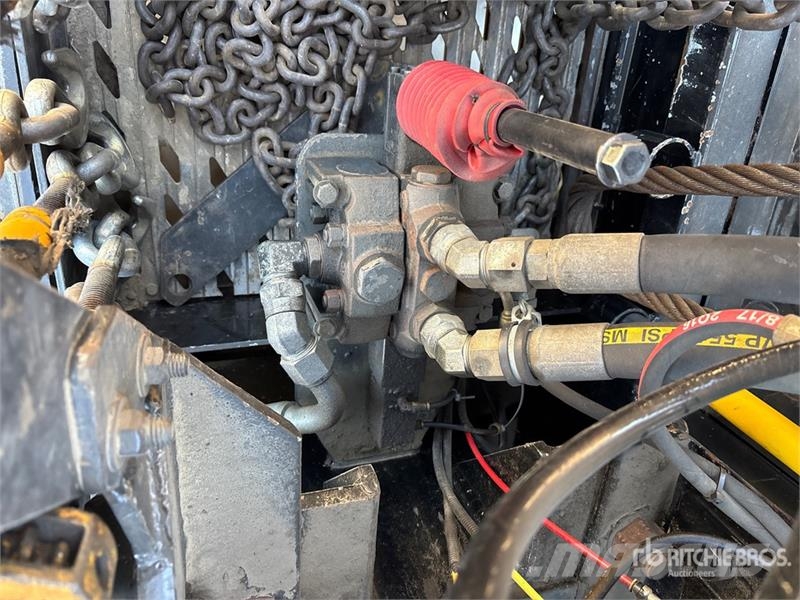 Western Star 4900XD 8x6 Sleeper Winch Truck Hinausautot