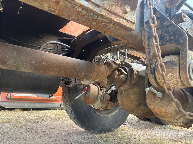 Western Star 4964FX 6x4 T/A Sleeper Truck Tractor (Inoperable) Vilcēji