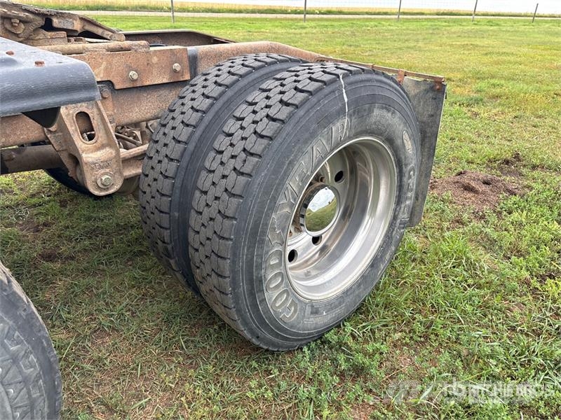 Western Star 4964FX 6x4 T/A Sleeper Truck Tractor Dragbilar