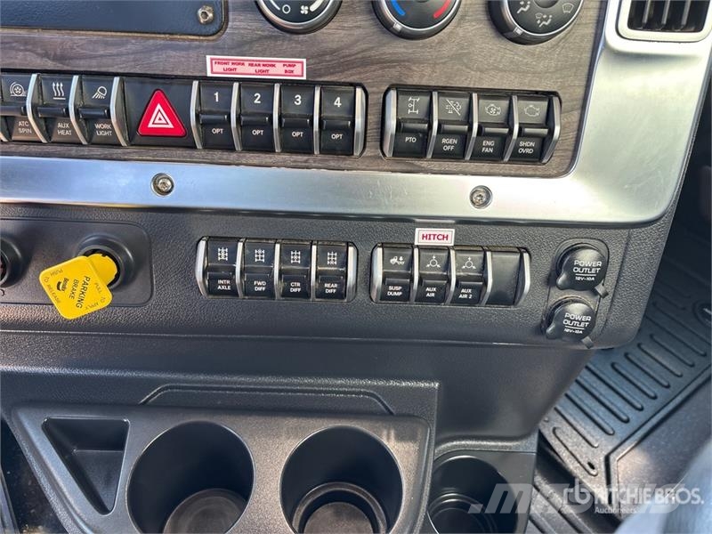 Western Star 49X 22009 L 8x6 Water Truck 水車
