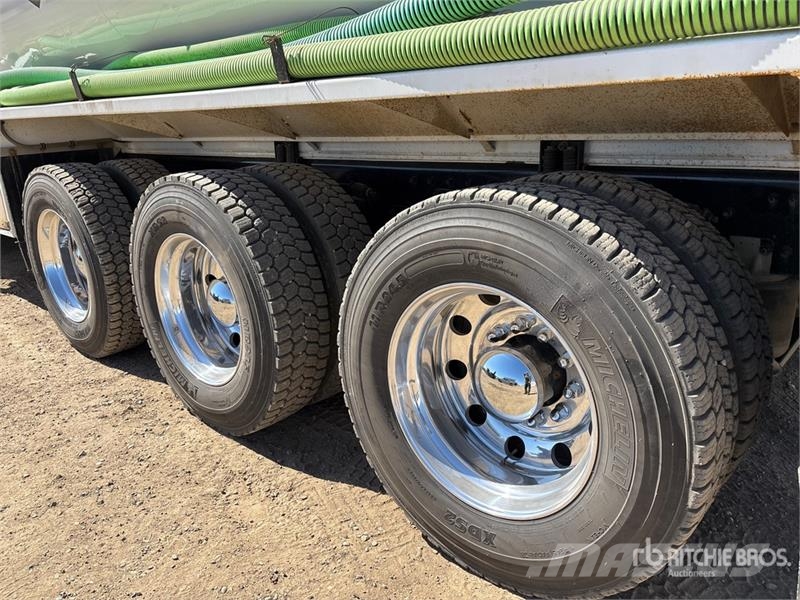 Western Star 49X 22009 L 8x6 Water Truck صهاريج مياه