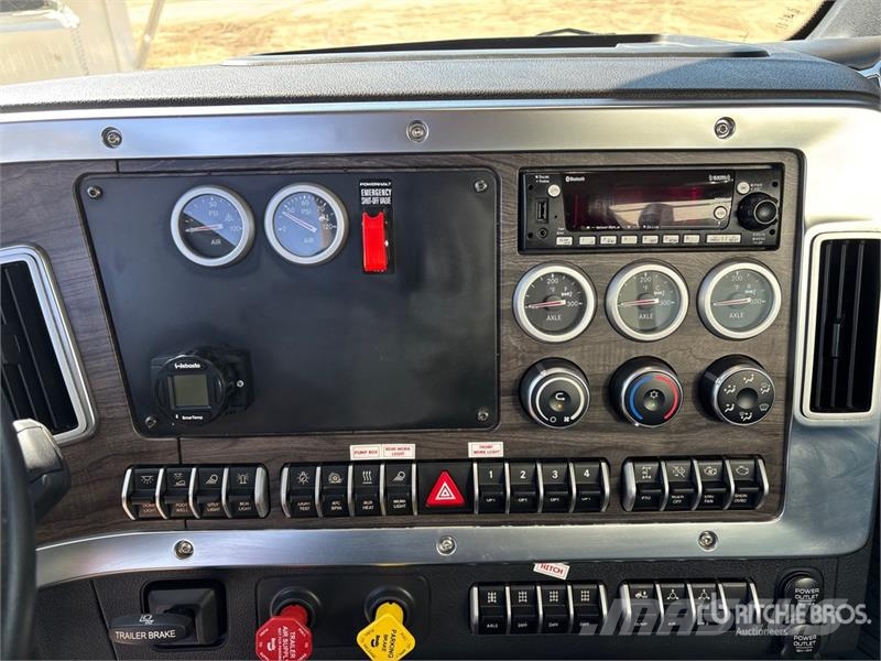 Western Star 49X 22009 L 8x6 Water Truck صهاريج مياه