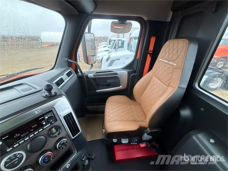 Western Star 49X 6x4 Cab and Chassis Kabine i unutrašnjost