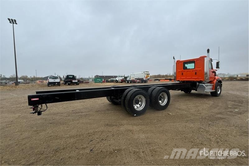 Western Star 49X 6x4 Cab and Chassis Kabine i unutrašnjost