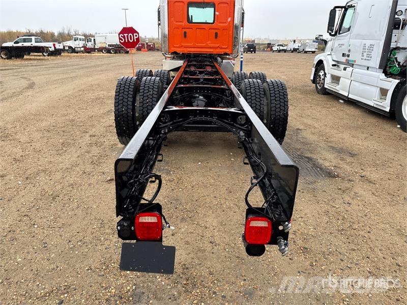 Western Star 49X 6x4 Cab and Chassis Kabine i unutrašnjost