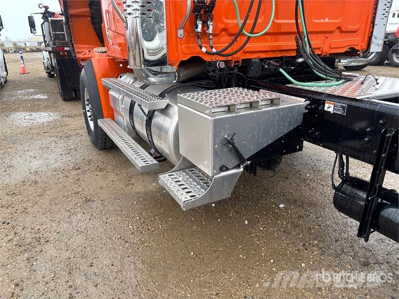 Western Star 49X 6x4 T/A Day Cab Truck Tractor Sadulveokid