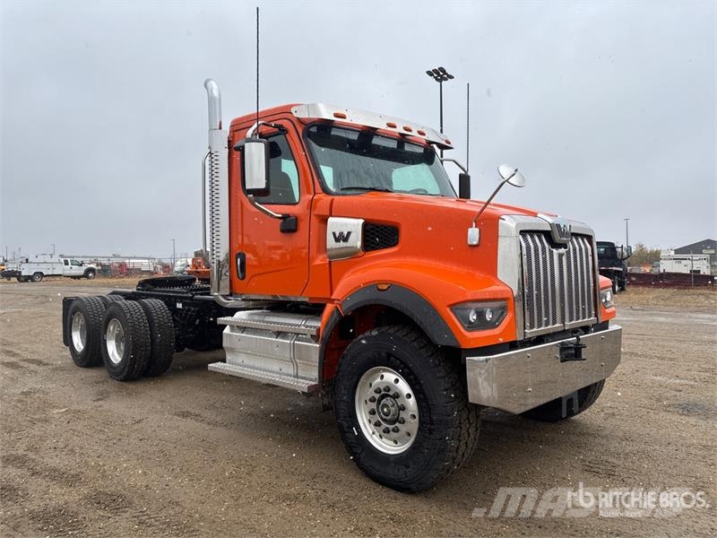 Western Star 49X 6x4 T/A Day Cab Truck Tractor Sadulveokid