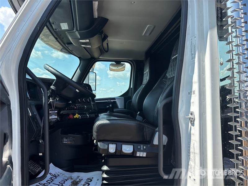 Western Star 49X 6x4 T/A Sleeper Truck Tractor Влекачи