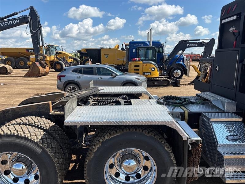 Western Star 49X 6x4 T/A Sleeper Truck Tractor Влекачи