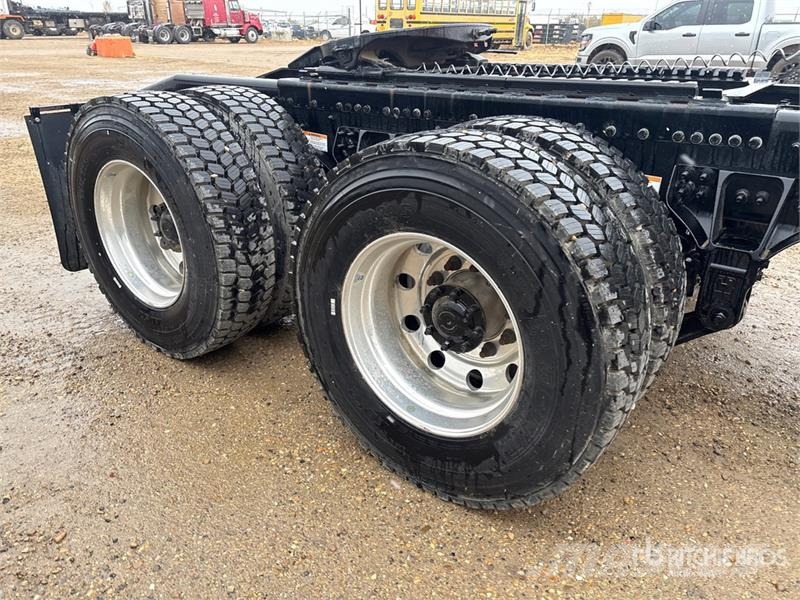 Western Star 49X 6x4 T/A Day Cab Truck Tractor Sadulveokid