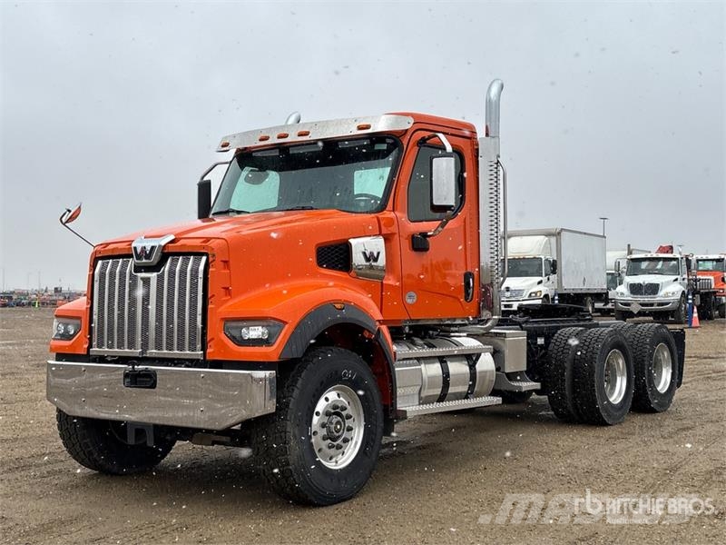 Western Star 49X 6x4 T/A Day Cab Truck Tractor Sadulveokid