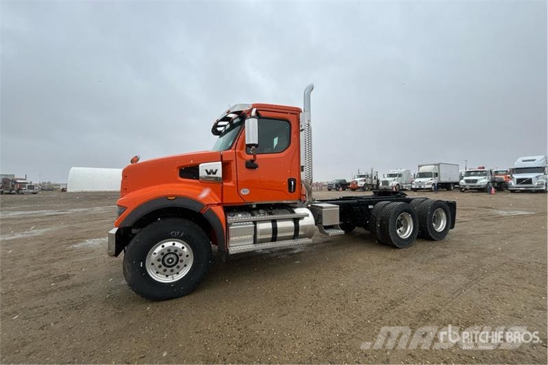 Western Star 49X 6x4 T/A Day Cab Truck Tractor Sadulveokid