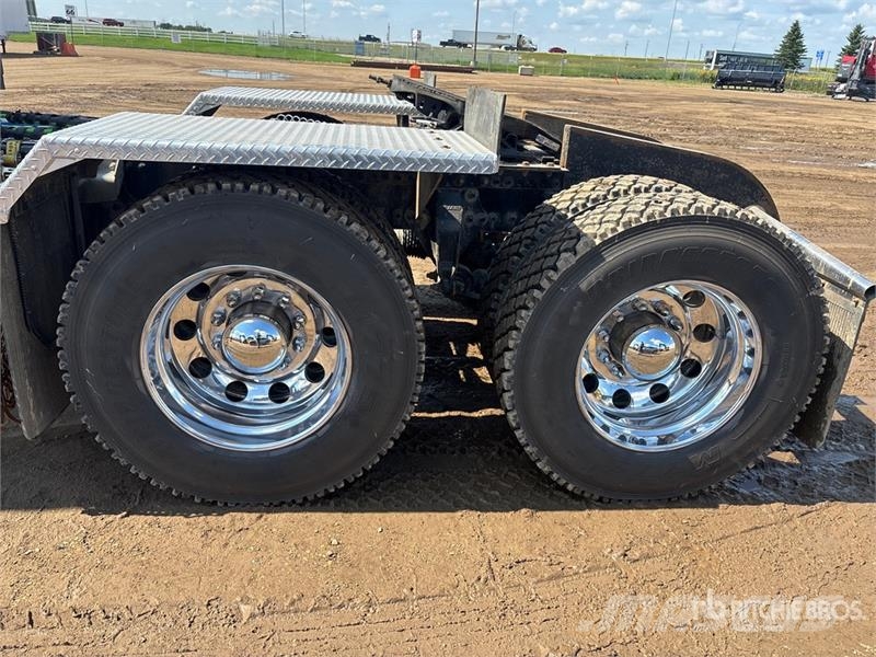 Western Star 49X 6x4 T/A Sleeper Truck Tractor Влекачи