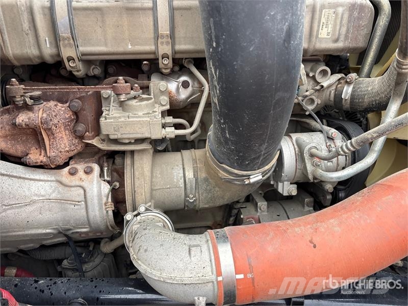 Western Star 49X 8x6 Short Wood Log Truck شاحنات أشجار