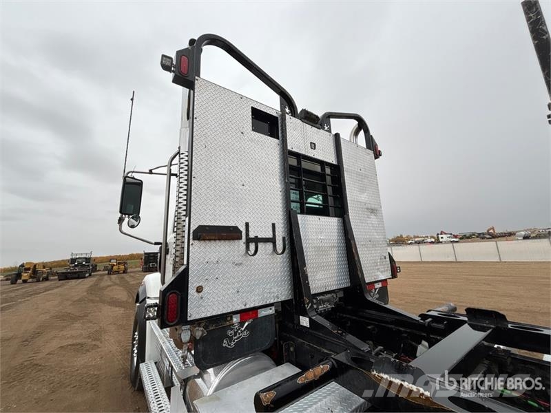Western Star 49X 8x6 Short Wood Log Truck شاحنات أشجار