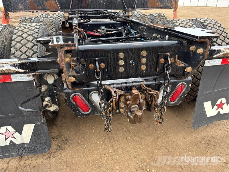 Western Star 49X 8x6 Short Wood Log Truck شاحنات أشجار