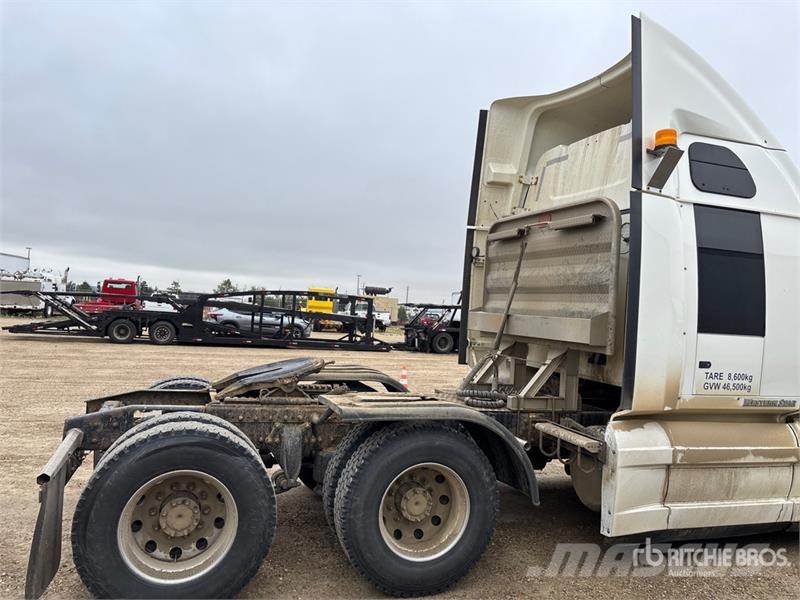 Western Star 5700 6x4 T/A Sleeper Truck Tractor Sattelzugmaschinen