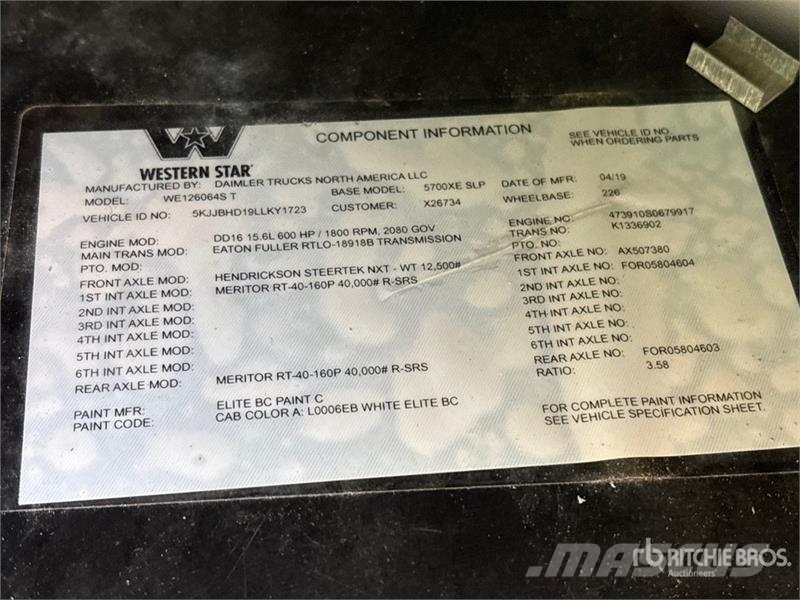 Western Star 5700 6x4 T/A Sleeper Truck Tractor Влекачи