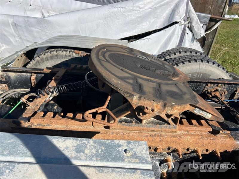 Western Star 5700 6x4 T/A Day Cab Truck Tractor (Inoperable) 트랙터 유닛