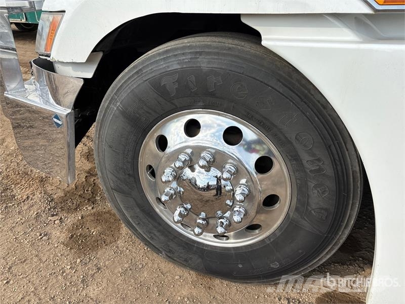 Western Star 5700 6x4 T/A Sleeper Truck Tractor Tractores (camiões)