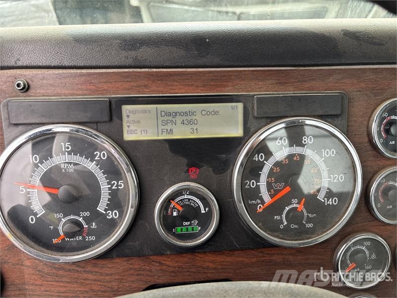 Western Star 5700 XE 6x4 T/A Day Cab Truck Tractor Tracteur routier