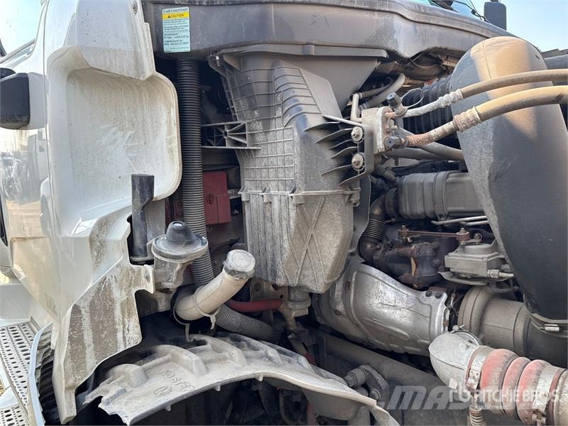 Western Star 57X 6x4 T/A Sleeper Truck Tractor Sadulveokid