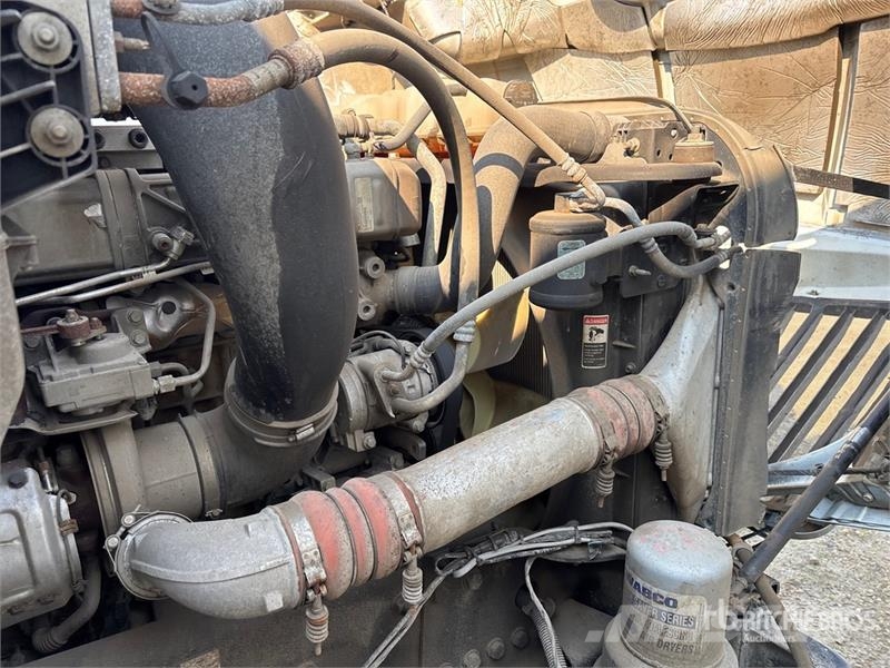 Western Star 57X 6x4 T/A Sleeper Truck Tractor Sadulveokid