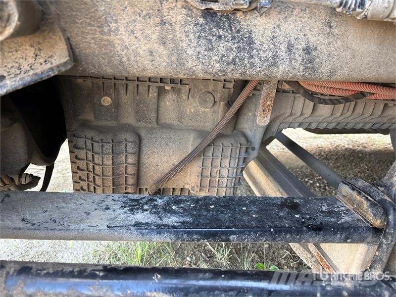 Western Star 57X 6x4 T/A Sleeper Truck Tractor Sadulveokid