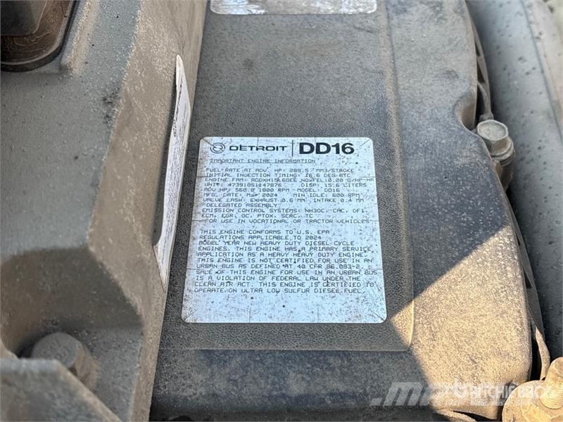 Western Star 57X 6x4 T/A Sleeper Truck Tractor Sadulveokid